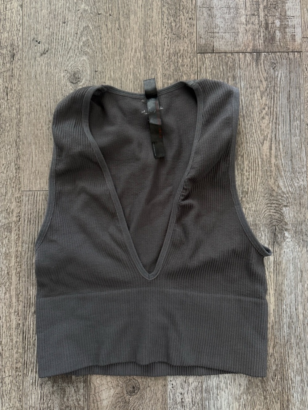 Urban Outfitters Deep V Ribbed Crop Top in Dark Gray